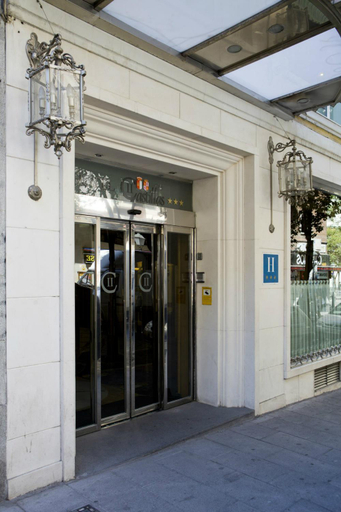 Others 4, Hotel II Castillas, Madrid