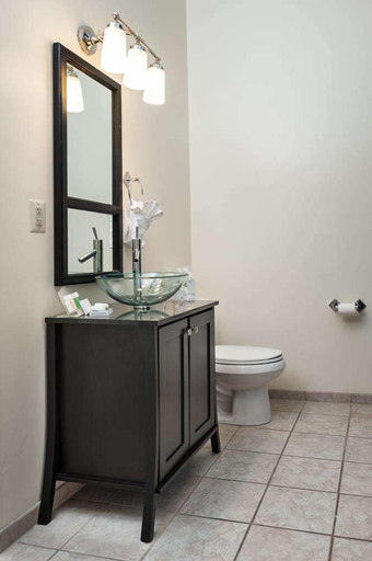 Bathroom 4, Hotel Brexton, Trademark Collection by Wyndham, Baltimore