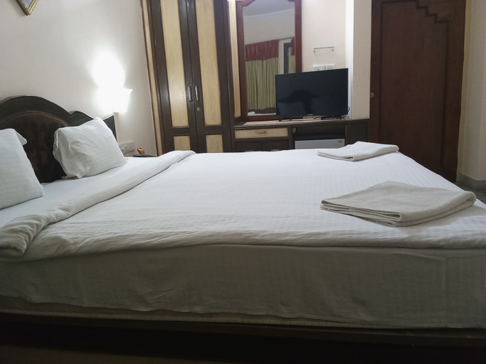 Bedroom 5, HOTEL GAJAPATI, Puri