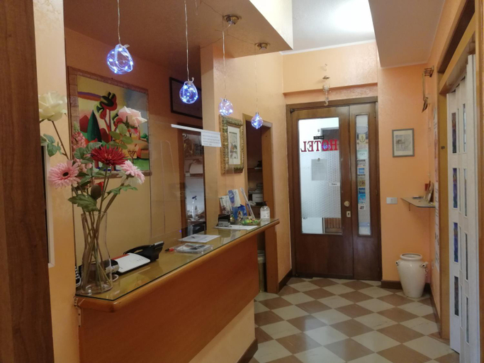 Public Area 1, Albergo Roma, Chieti