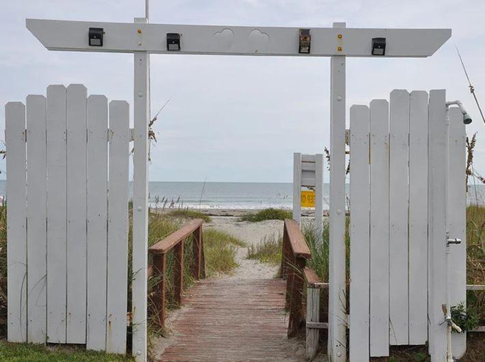 Others 3, Sea Aire Oceanfront Inn, Brevard