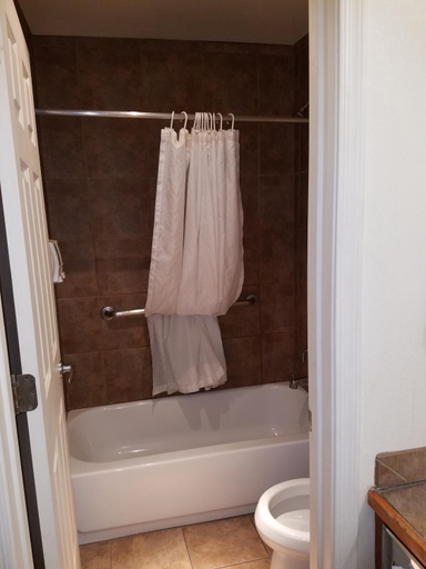 Bathroom 5, PREMIER INNS TOLLESON, Maricopa