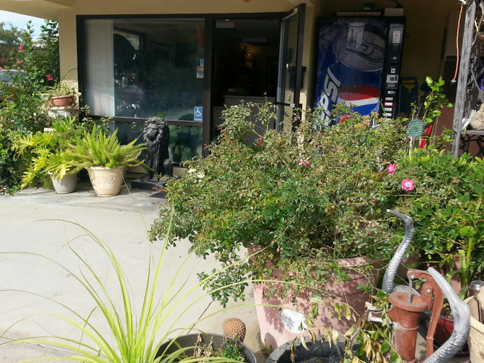 Others 4, Colusa Riverside Inn, Colusa