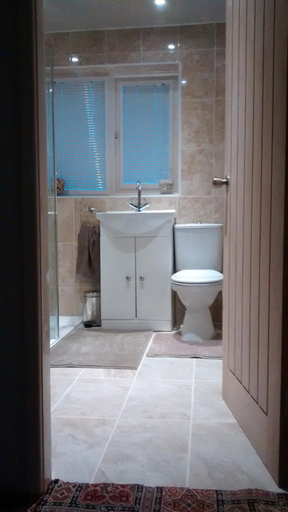 Bathroom, HP Bed and Breakfast, Cheshire East