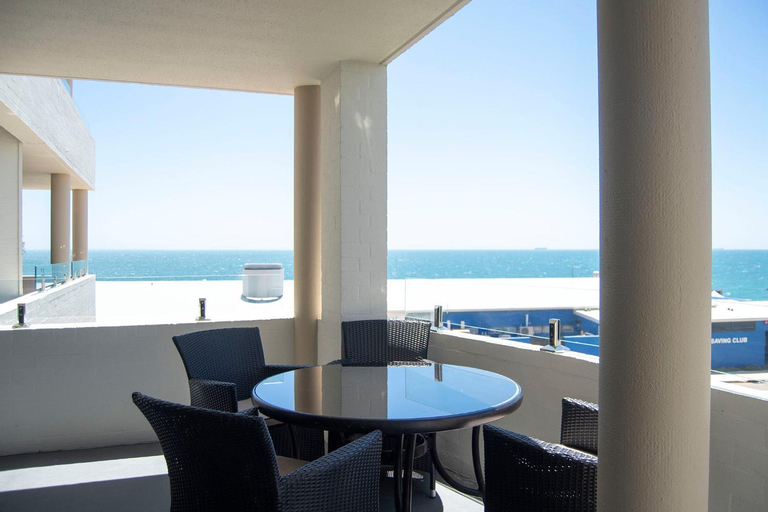 Exterior & Views 3, Cottesloe Beach View Apartments #7, Cottesloe