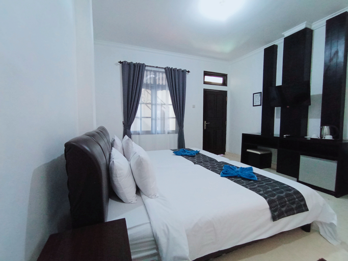 Bedroom 6