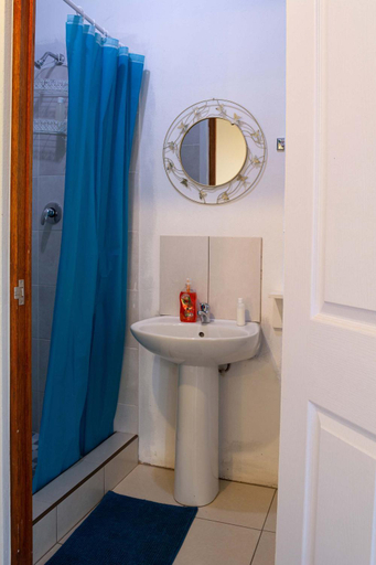 Bathroom 3, Hartley Manor Guest House, West Rand