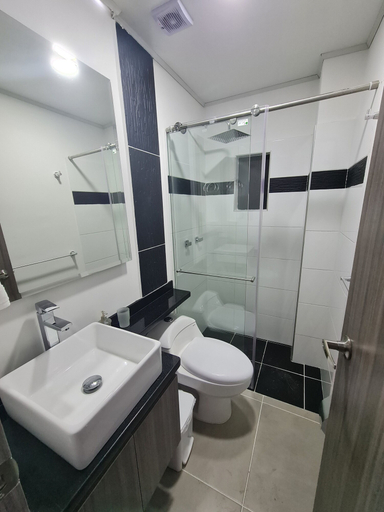 Bathroom 4, 402 Moderno Aparta-Suite en Versalles Tipo Loft - Cali Tower Suites & Lofts, Santiago de Cali