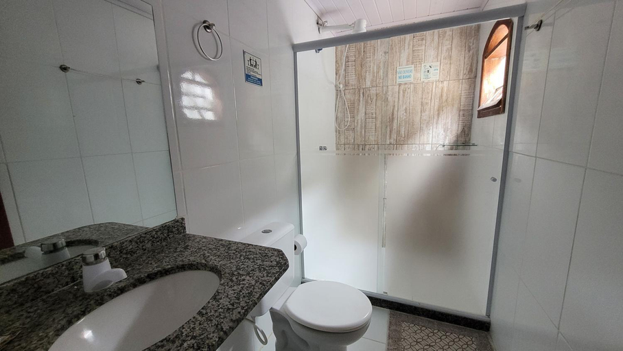 Bathroom 4, Lar de Nanci e Beto, Arraial do Cabo