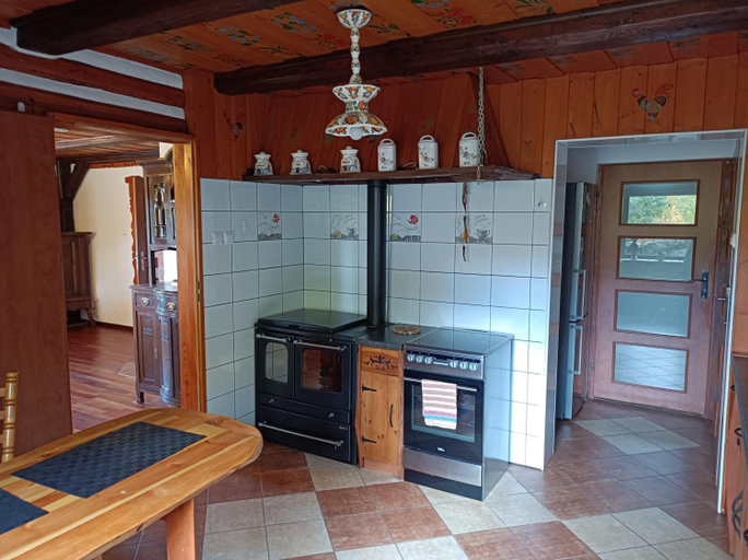 Others 5, Kurzacka Chata, Jelenia Góra