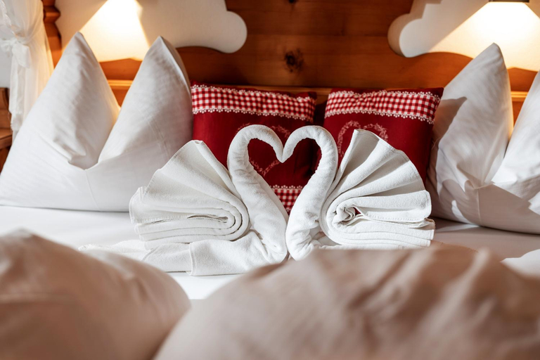 Bedroom 3, Wellnessresort Seiwald 4 Stern Superior, Kitzbühel
