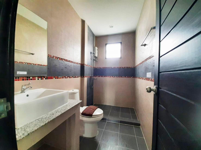 Bathroom 3, Sweet Pool Villa Huahin 4 Bedrooms 12-20 Pax, Hua Hin