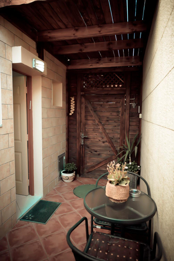 Others 3, Mali Country Hospitality
