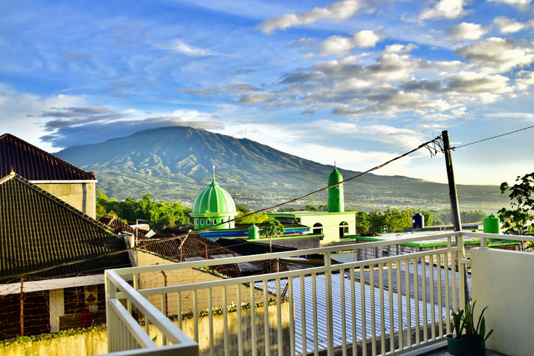 Others 4, Villa AOK's, Malang