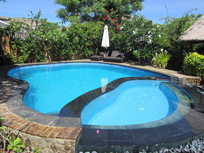 Swimming Pool 4