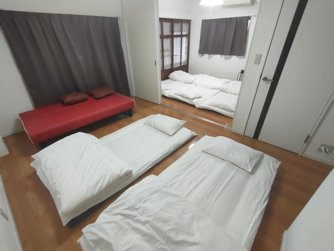 Bedroom 2, 佐世保 貸切小さな一軒家 GUEST HOUSE 楽楽 Luck-Luck, Sasebo