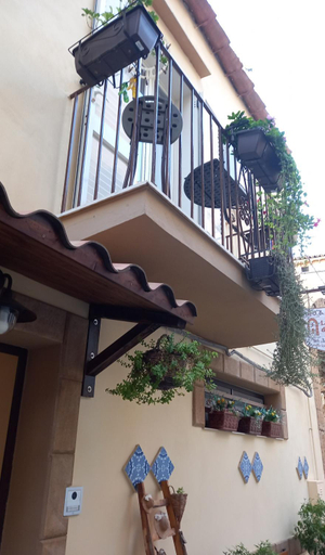 Others 3, La corte di Angelica, Agrigento