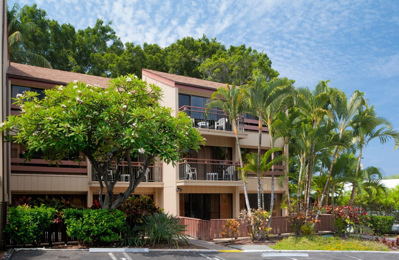 Others 3, The Kona Billfisher, Hawaii