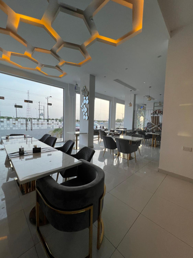 Food & Drinks 5, Aalia Hotel Suites, Sohar