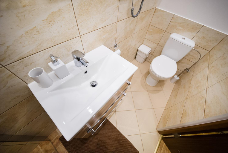 Bathroom 3, Red Brick Apartments, Klaipėdos