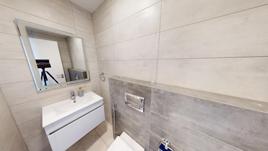 Others 3, Al Fares Luxury furnished Apartment-Damac Tower, Wadi Essier