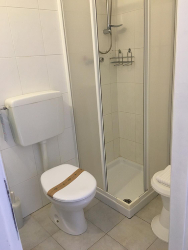 Bathroom 4, Hotel Sanremo, Imperia