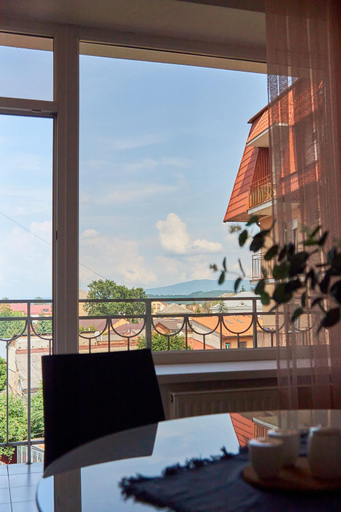 Others 4, Elegant Lux Apartment in central square, Mukachivs'ka