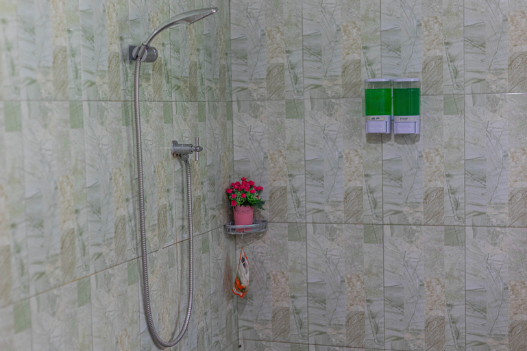 Bathroom 6