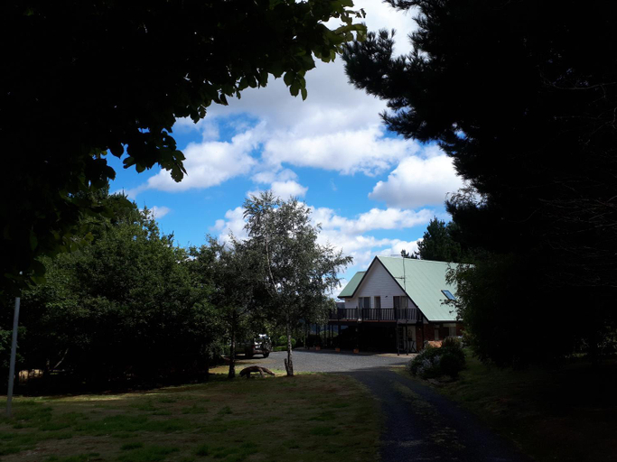 Others 5, Robin's Nest B&B, Kentish