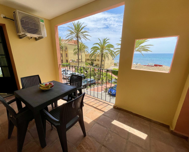 Others 5, 2 bedroom top floor apartament with open sea views CS197, Málaga