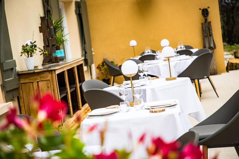 Food & Drinks 4, Hotel Restaurant Gastronomique La Huchette, Ain