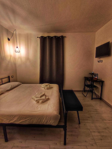 Others 3, Foresteria Del Borgo Etrusco, Brescia