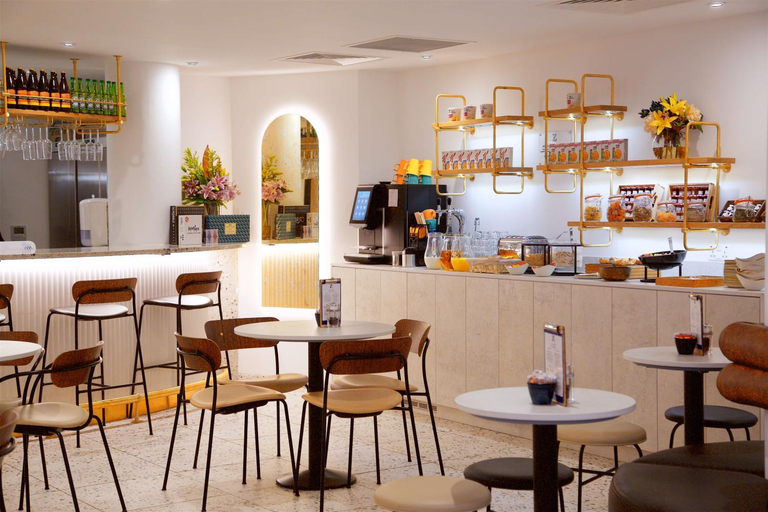 Food & Drinks 4, The Z Hotel Trafalgar, London