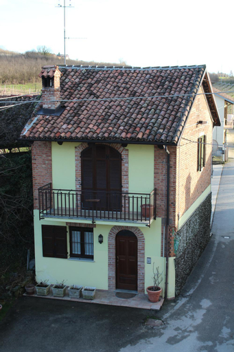 Tra... Monti E Vigne, Cuneo