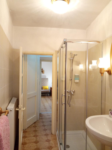 Bedroom 3, Casa La Quiete, Savona