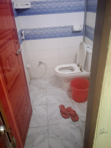 Bathroom 2, Hotel Bonolota Intrrnational, Rajshahi