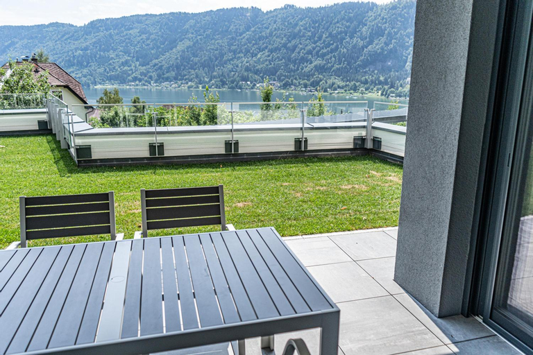 Exterior & Views 5, Top 5 Alpe Maritima - Traumhafte Ferienwohnung mit Seeblick und Bergkulisse am Ossiacher See, Villach Land