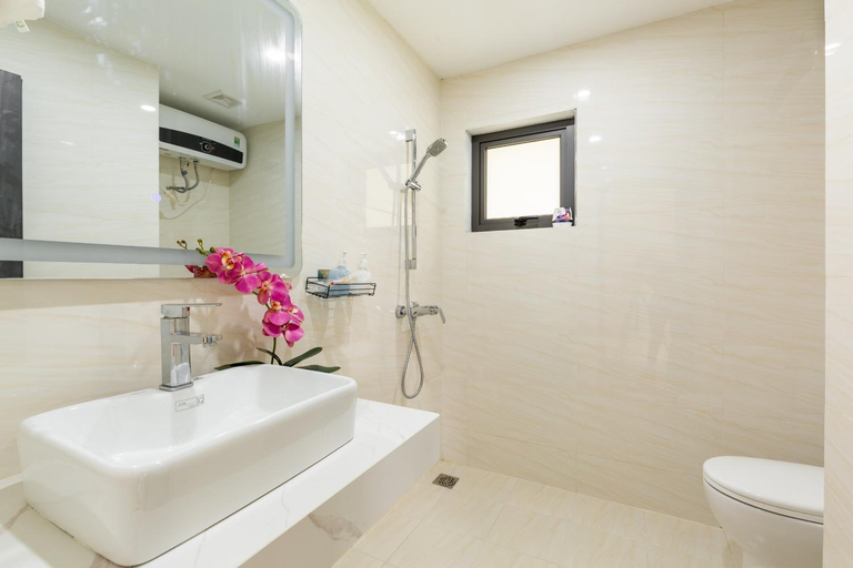 Bathroom 4, Phong Son Villa - Venuestay, Ba Vi
