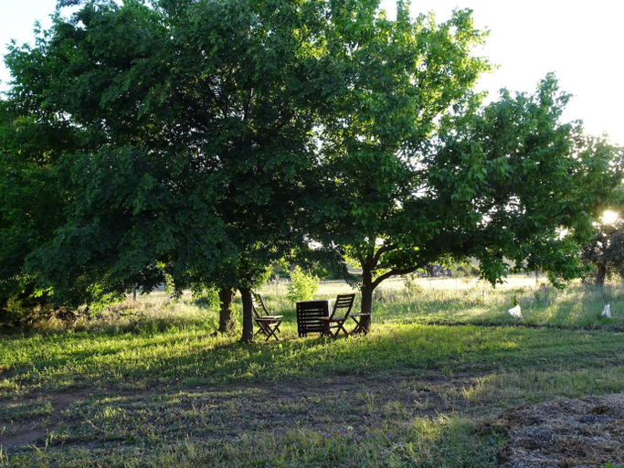 Others 3, Meander Retreat - King Suite with rural views, Barossa