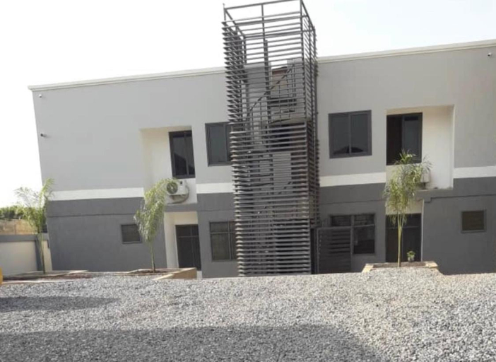 Others 4, Spacious Short Stay Wi-Fi Fully Private Amenities Generator Own Kitchenette Oyibi in Greater Accra H, Tema