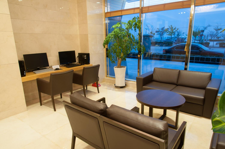 Public Area 2, Fontana Beach Hotel, Muan