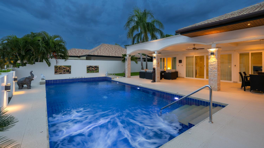 Swimming Pool 3