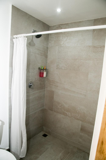 Others 4, Booking 500, Monterrey