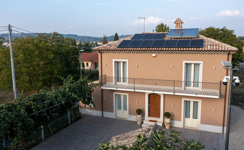 Others 4, B&B La Maddalena, Avellino