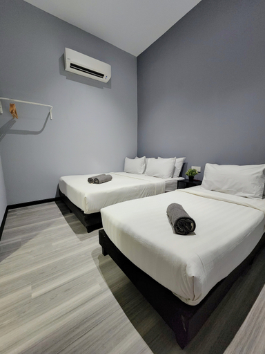 Bedroom 2, Gurney Coast Guest House by Sky Hive, Pulau Penang
