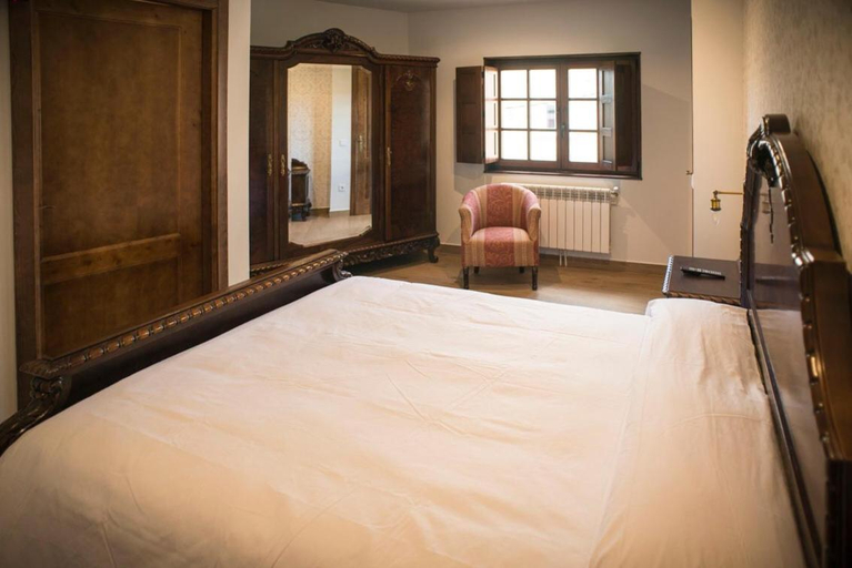 Bedroom 3, Hotel portico, Lugo