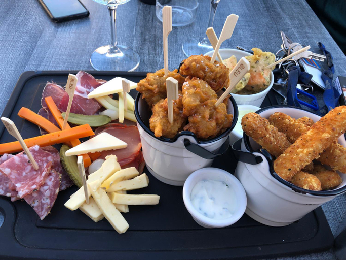 Food & Drinks, Les 3 p’tites pom’s, Orne