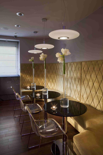 Others 5, Soleil Boutique H, Sopot