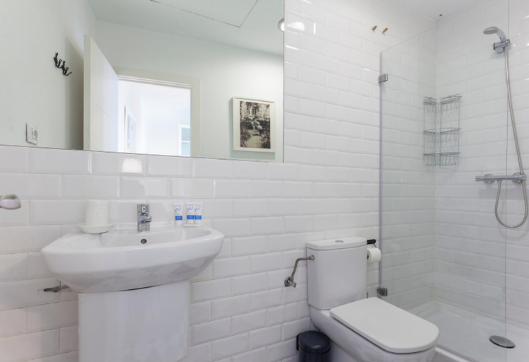 Bathroom 1, Lindo en Madrid, Madrid