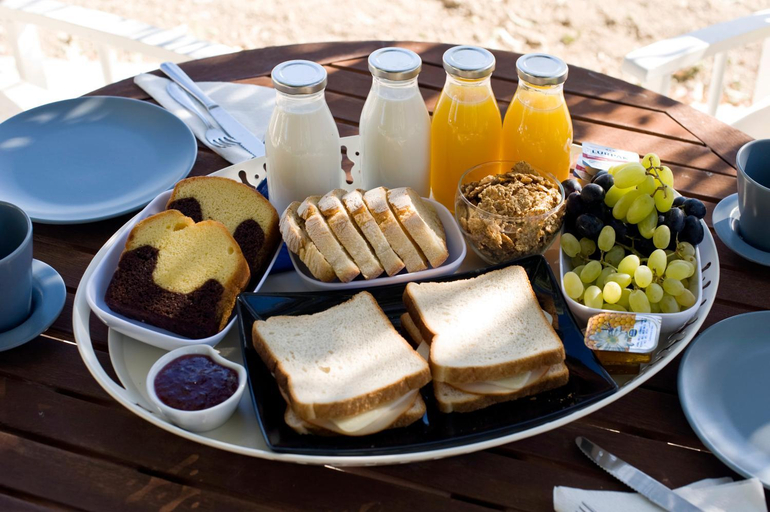 Food & Drinks 5, Tsakanos Apartments, South Aegean